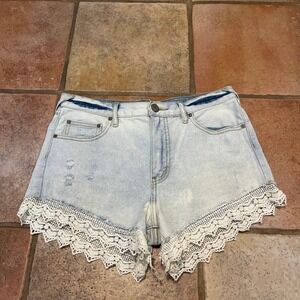 Free people lace trim denim shorts size 28